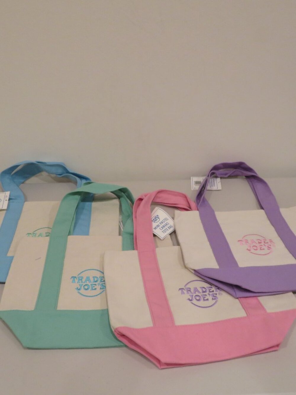 Trader Joe’s Mini Canvas Tote Bag Set 4 Pastel